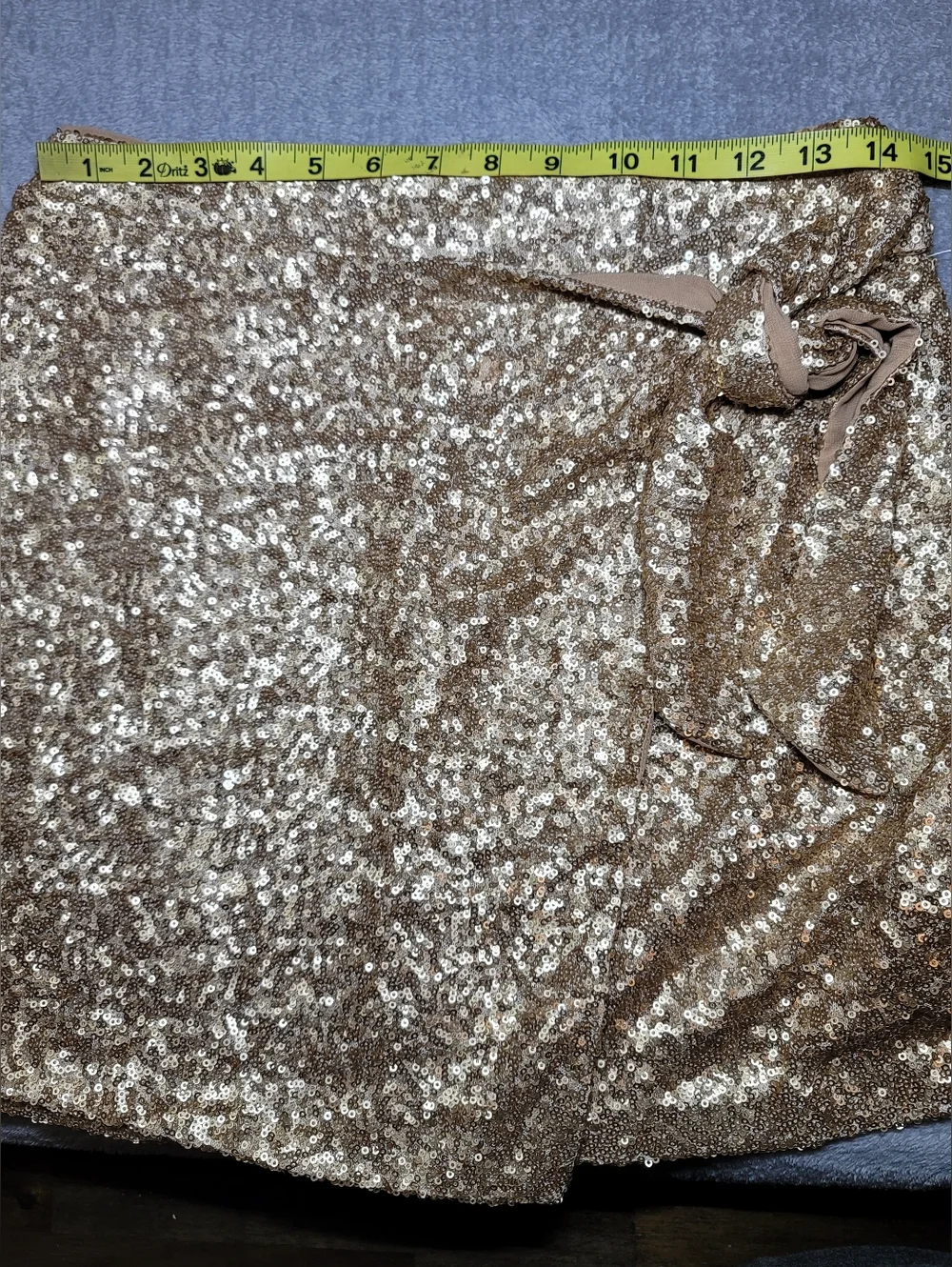 House of Harlow 1960 Gold Sequin Faux Wrap Mini Skirt NWOT S/M